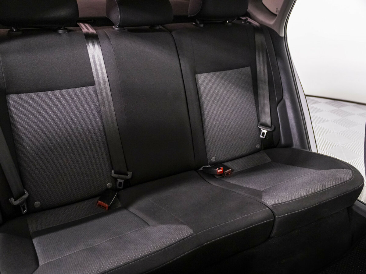 Купить Volkswagen Polo, 2018, 92 652 км.. Фото: #9