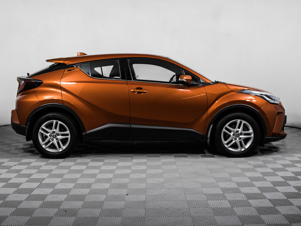 Купить Toyota C-HR, 2019, 149 500 км.. Фото: #3