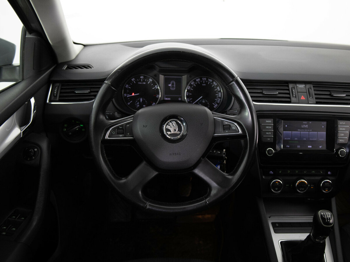 Купить Skoda Octavia, 2013, 198 263 км.. Фото: #7
