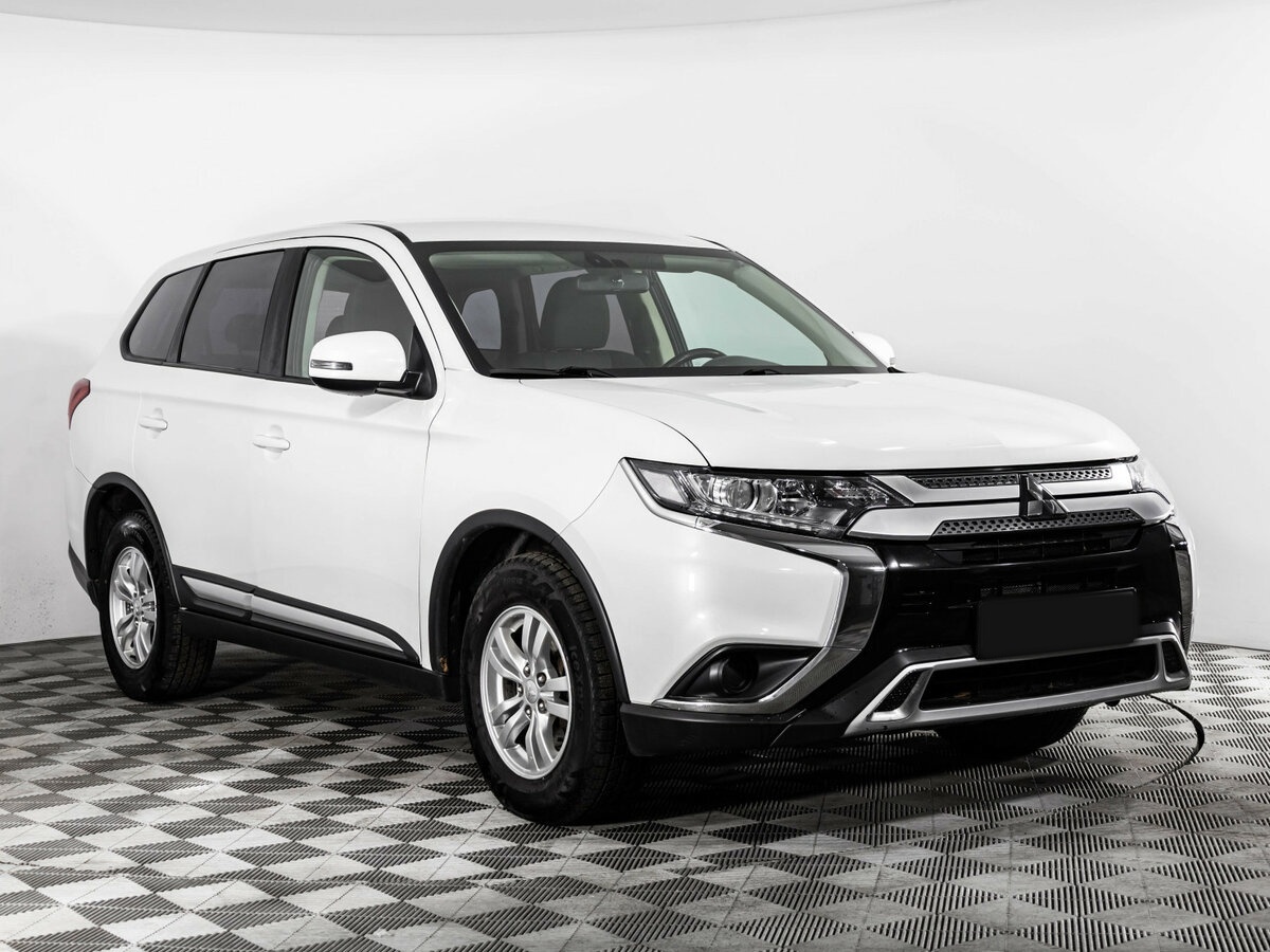 Купить Mitsubishi Outlander, 2018, 126 249 км.. Фото: #2