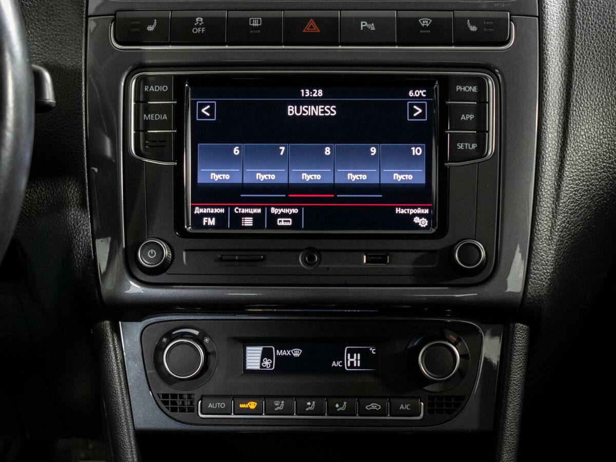 Купить Volkswagen Polo, 2018, 134 555 км.. Фото: #13