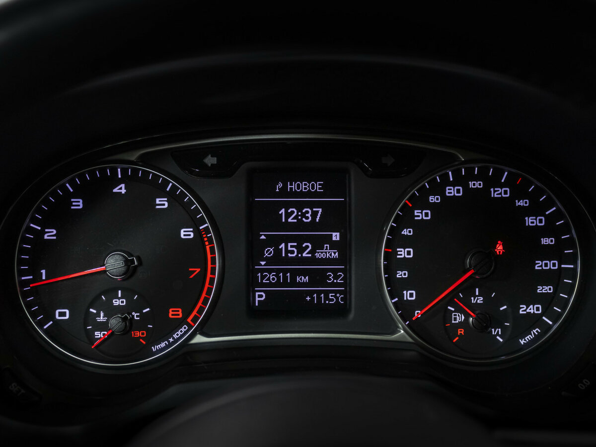 Купить Ауди А1, 2015, 12 600 км.. Фото: #10