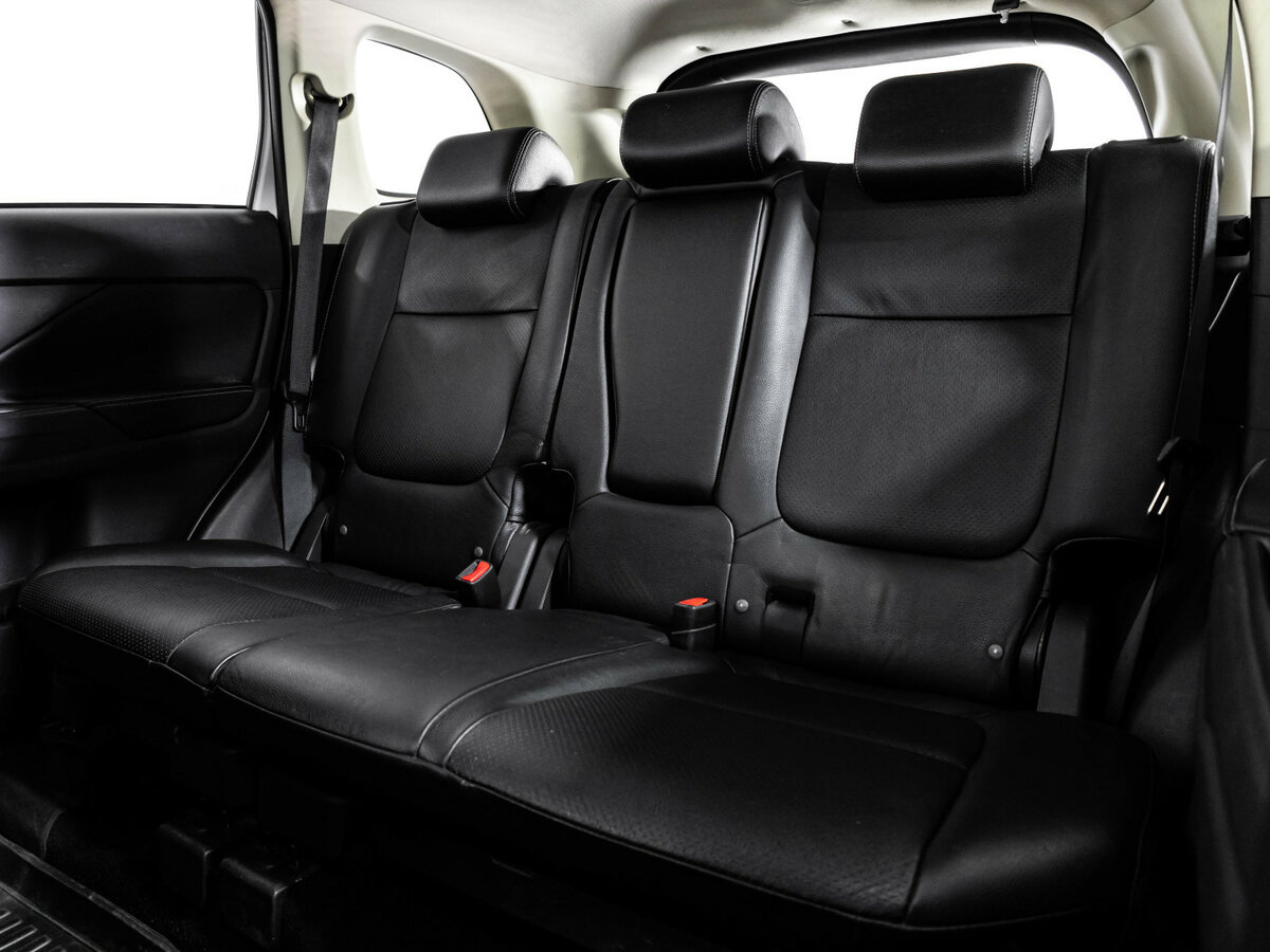 Купить Митсубиши Оутлэндер, 2016, 200 293 км.. Фото: #17