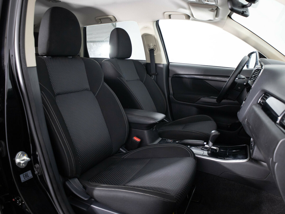 Купить Mitsubishi Outlander, 2019, 103 181 км.. Фото: #15