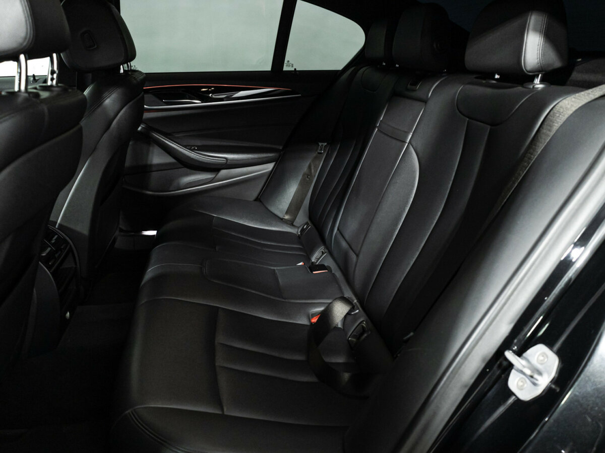 Купить БМВ 5 серии, 2017, 323 000 км.. Фото: #9