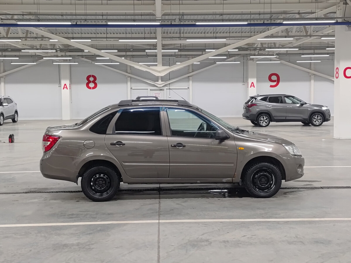 Купить Lada (ВАЗ) Granta, 2013, 93 343 км.. Фото: #3